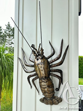 Crayfish metal wall mount