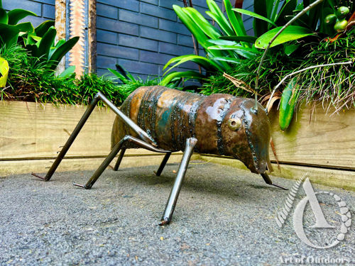 Metal Weta Sculpture Garden Art