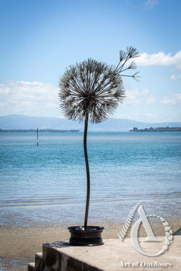 Giant Dandelion in the Wind sculpture